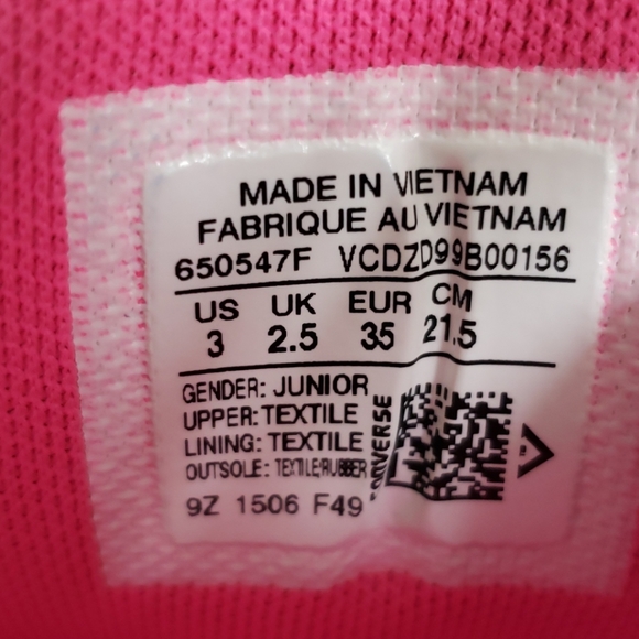 Converse shoes - Picture 7 of 8